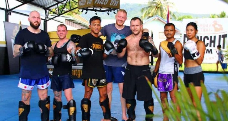 Muay Thai holiday business for wellness course