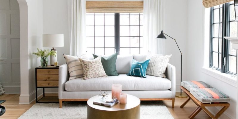 Transforming Your Living Room for the Winter Season